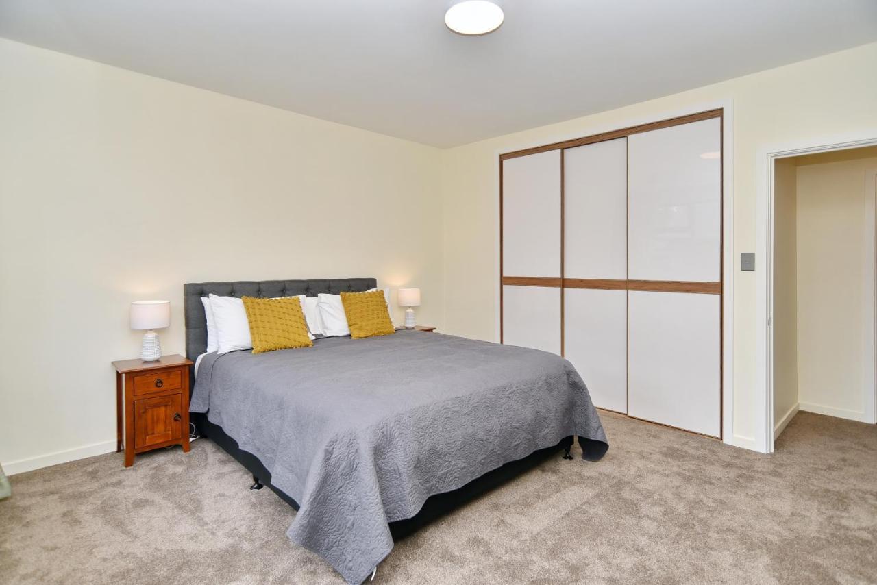 Clyde 106 - Christchurch Holiday Homes Ngoại thất bức ảnh